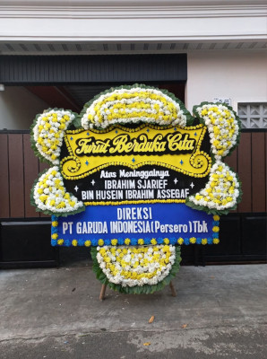 Papan Bunga Duka di Dahana Tabaloho