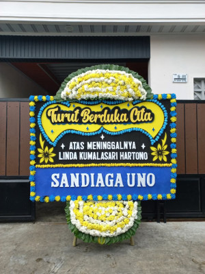 Papan Bunga Duka di Dahana Tabaloho